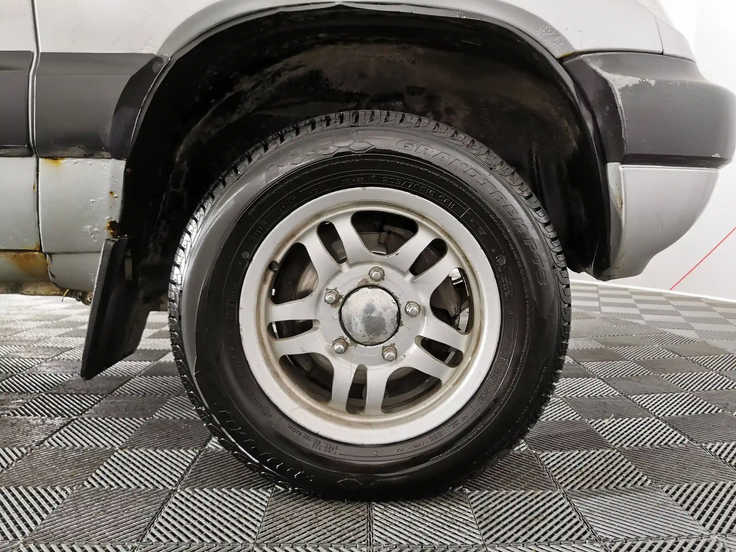 Chevrolet Niva 2005