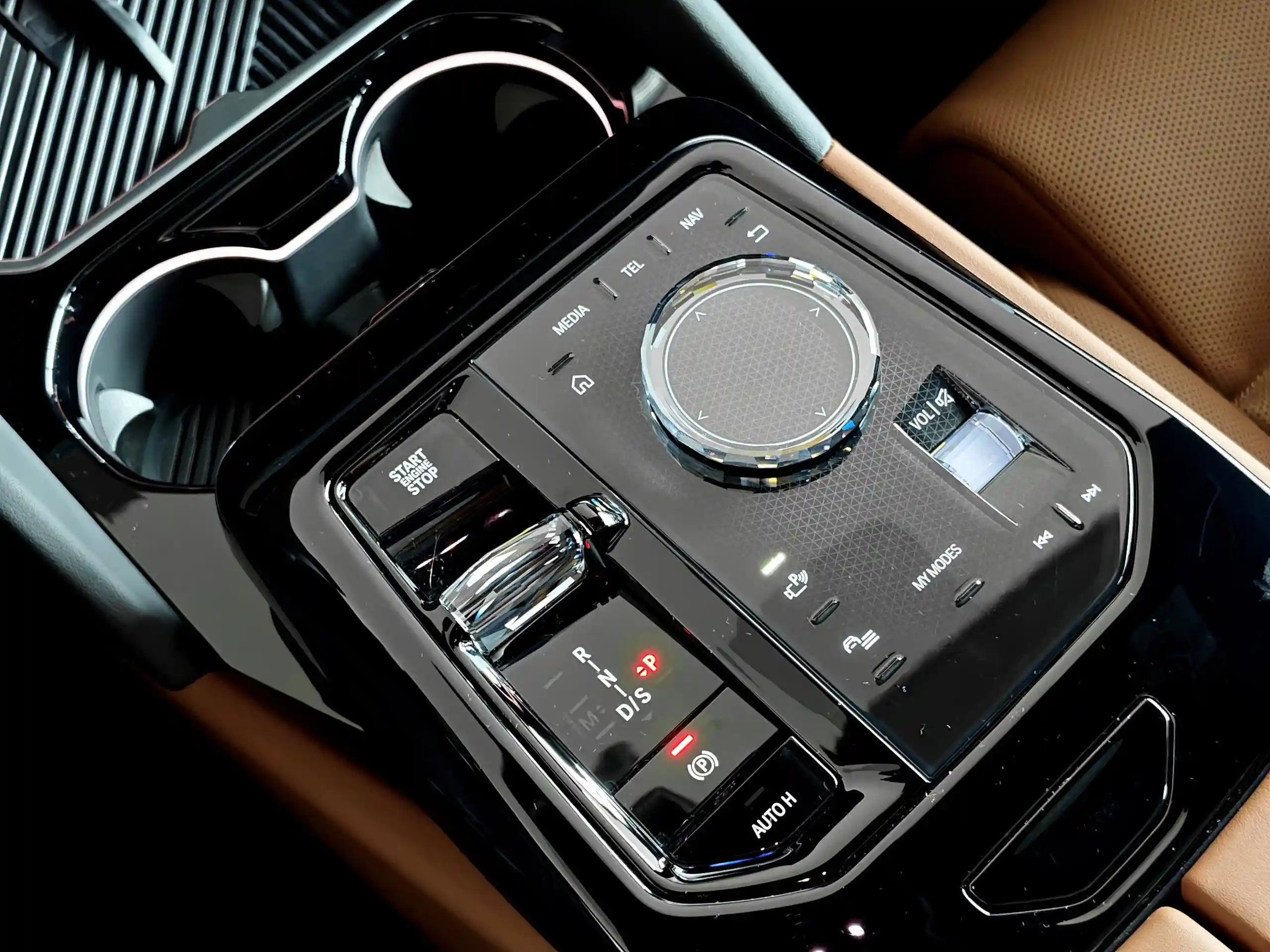 BMW 5 серия 2025