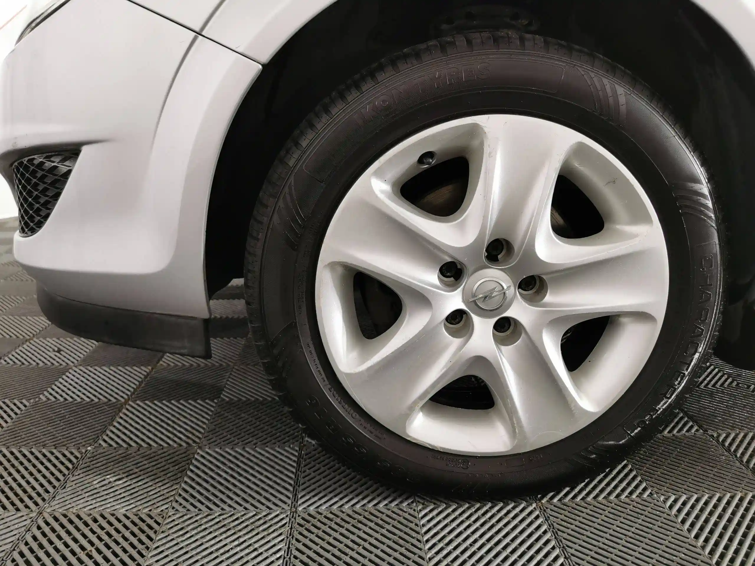Opel Astra 2014