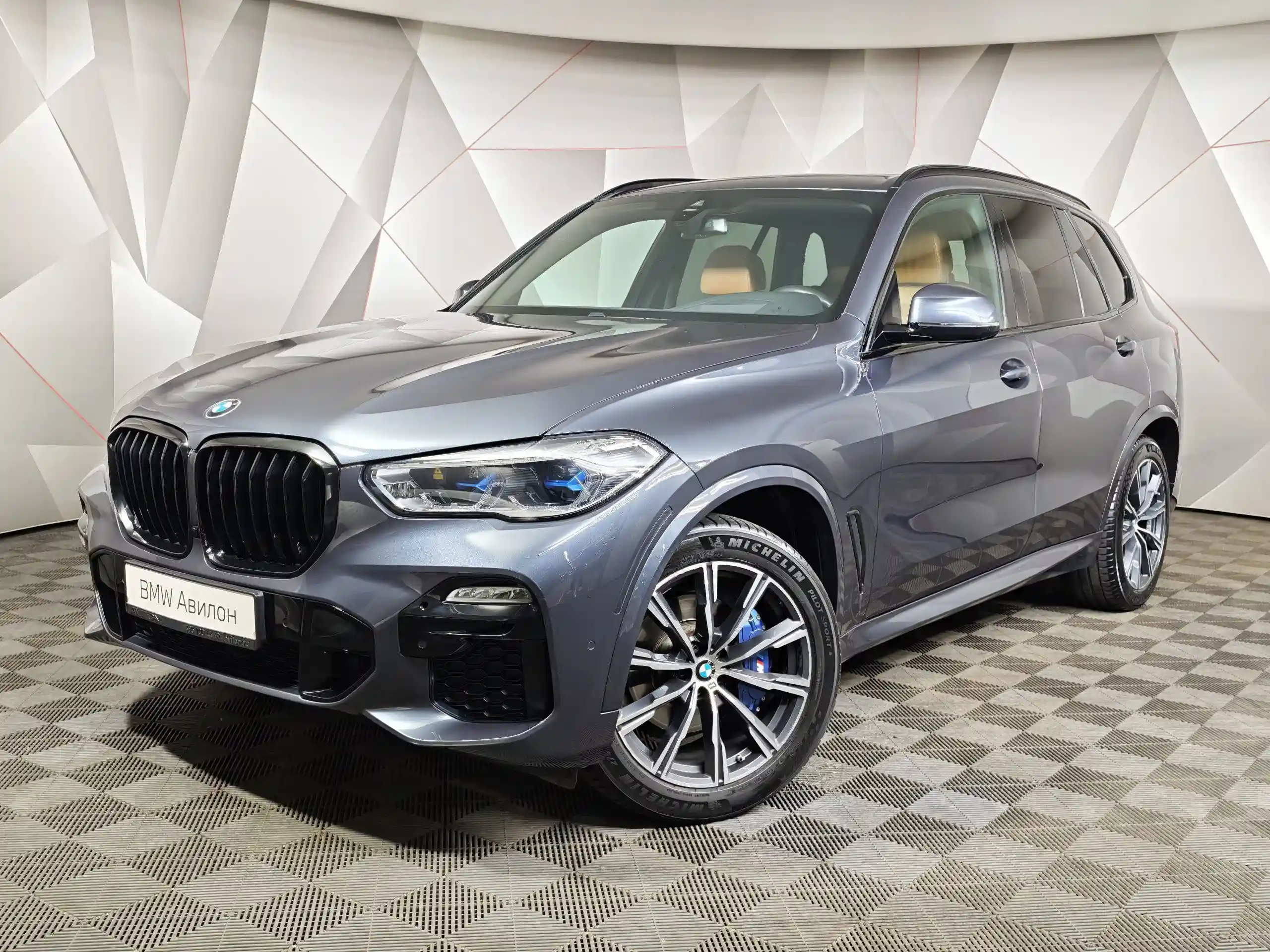 BMW X5 2019